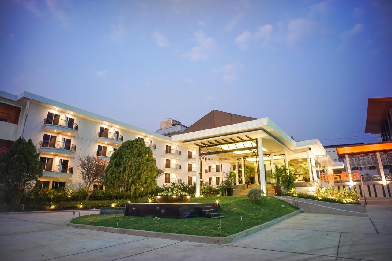 Mittapan Hotel Kanchanaburi Exterior foto